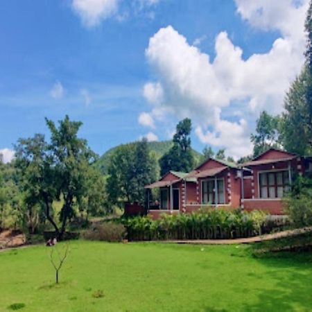 Hotel River Orchid Resort Satara Extérieur photo