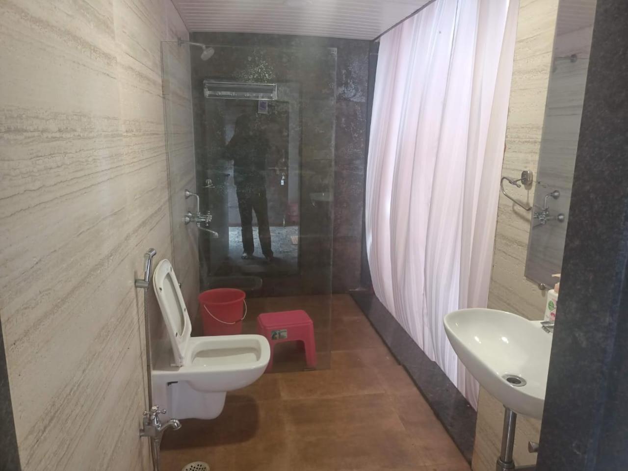 Hotel River Orchid Resort Satara Extérieur photo